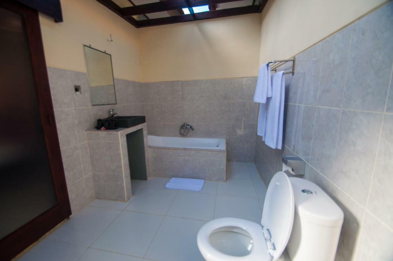 Kampuak Cottages Sakti Ngoại thất bức ảnh