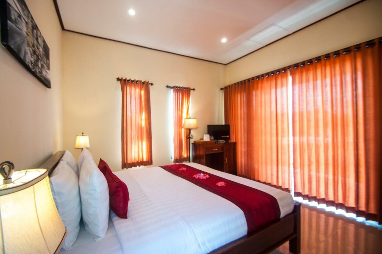 Kampuak Cottages Sakti Ngoại thất bức ảnh
